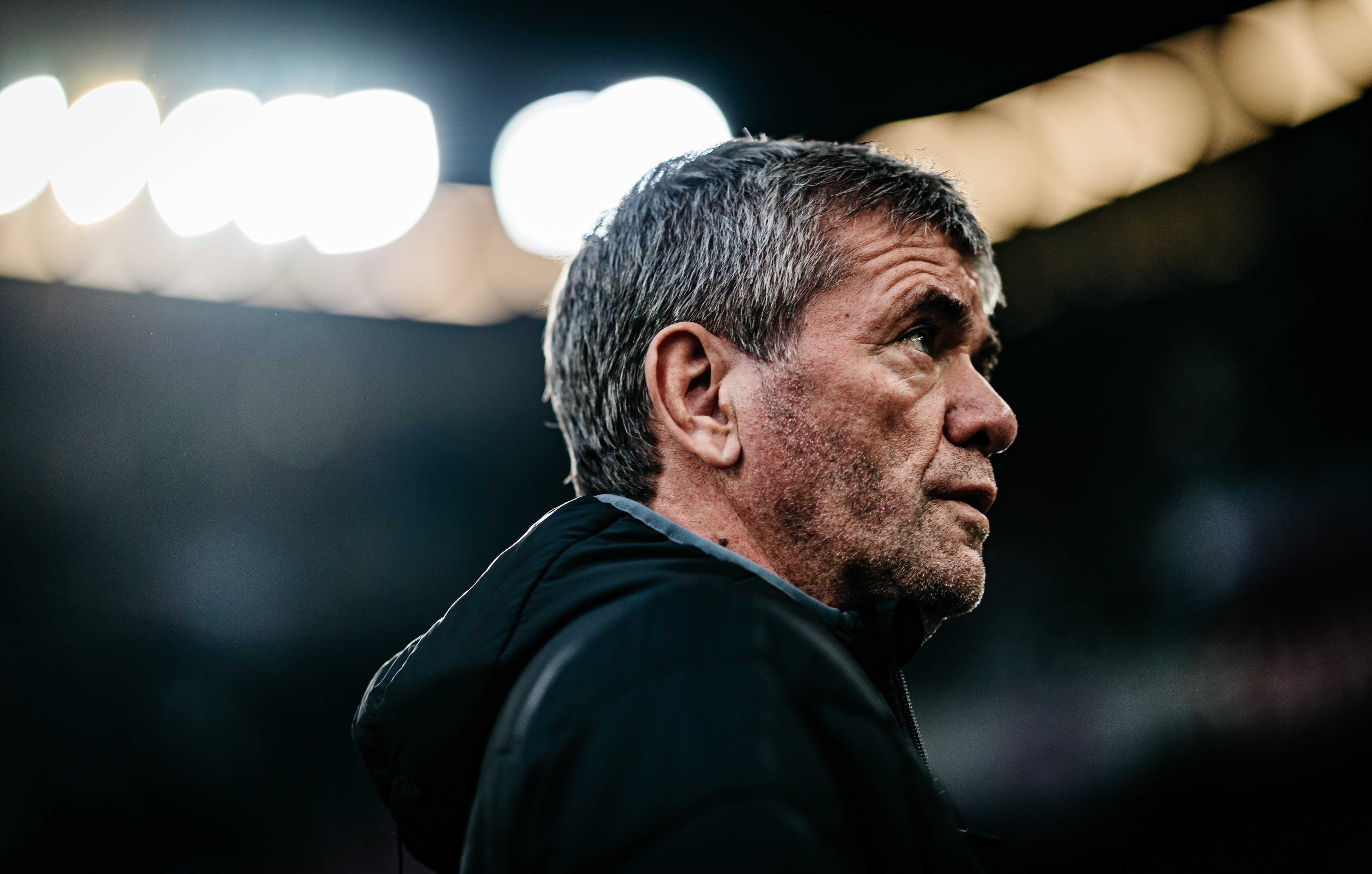 包含拉齐奥转会期迎来里程碑；志在德甲名次提升；管理层满意；心理建设被强调的词条