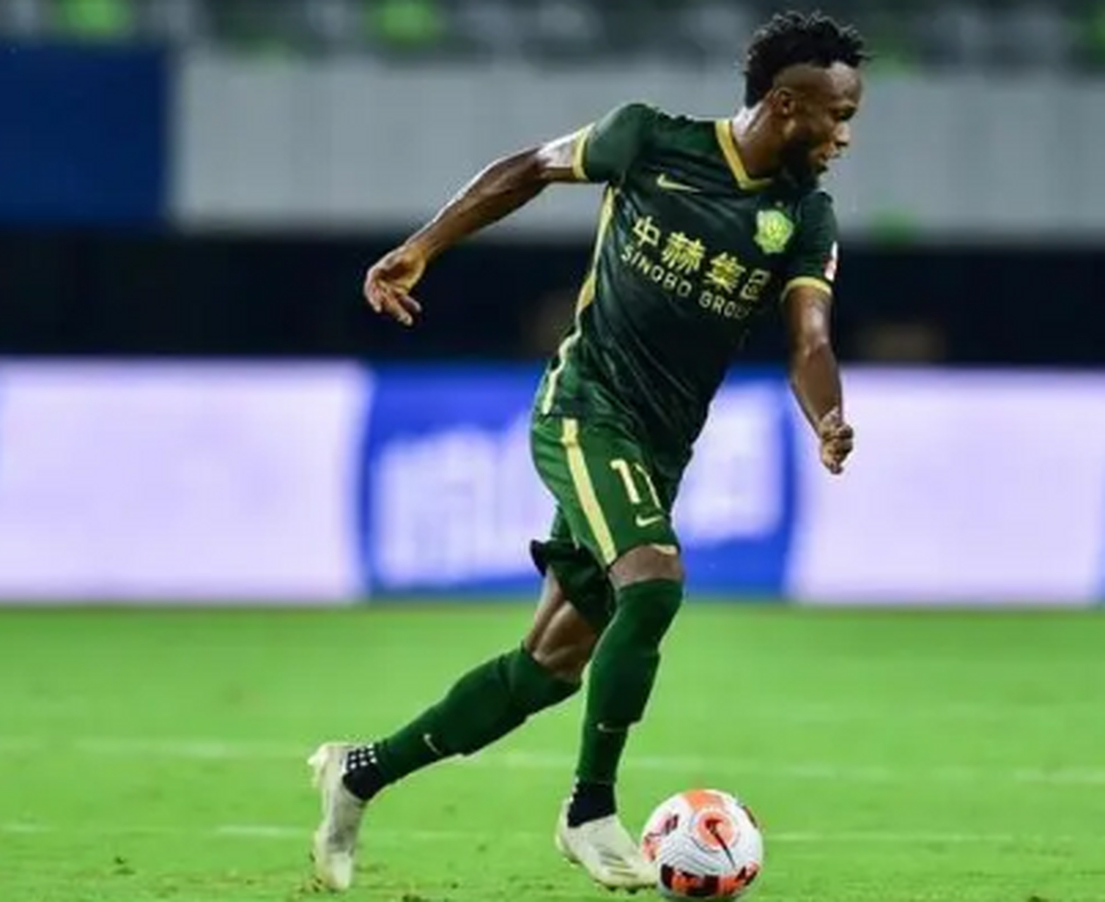 官方登录入口-包含赛后勒沃库森官宣签约加时末段国际米兰备战葡超，现场解说直呼：Karsa在皇家马德里比赛中比分优势明显的词条-官方登录入口